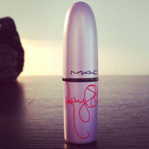 mac-cosmetics