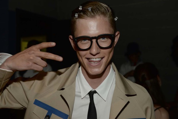 Nails&Beauty - DSquared2 SS 2015 Men Fashion Show