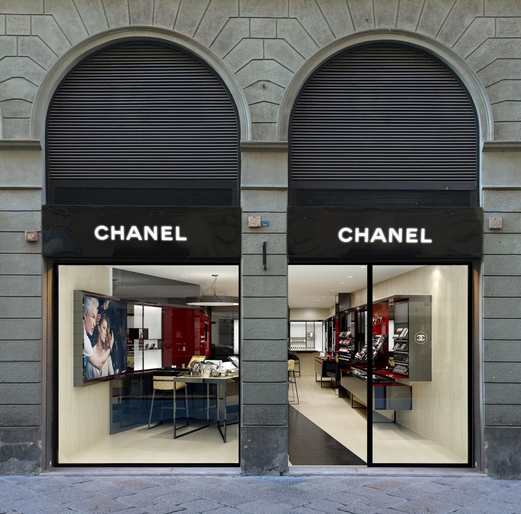CHANEL Boutique Firenze