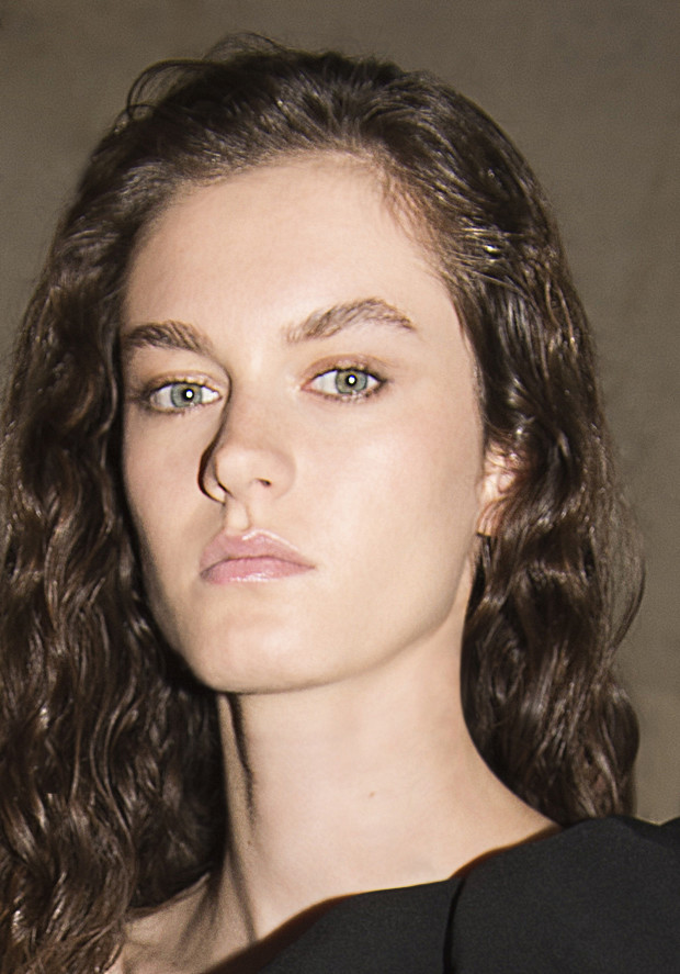 givenchy-ss18-show-beauty-look-2