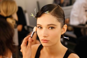 giorgio-armani-ss21-donna-armani-beauty-look-2