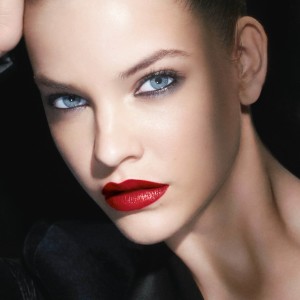 armani-beauty-visual_barbara-palvin_lip-power_credit-david-sims